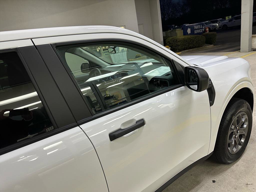 Certified 2024 Ford Maverick XLT image 11