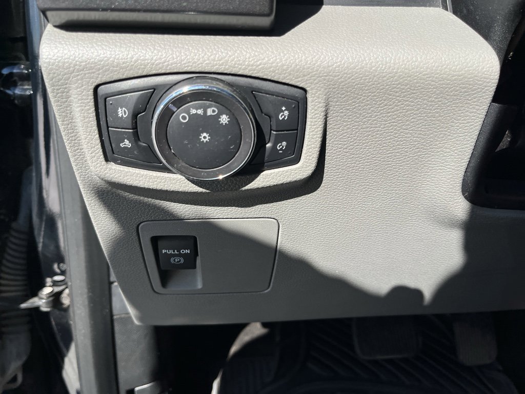 Used 2018 Ford F150 XLT image 11