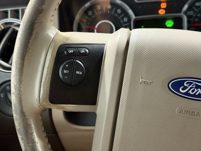 Used 2010 Ford Expedition XLT AWD/4WD image 27