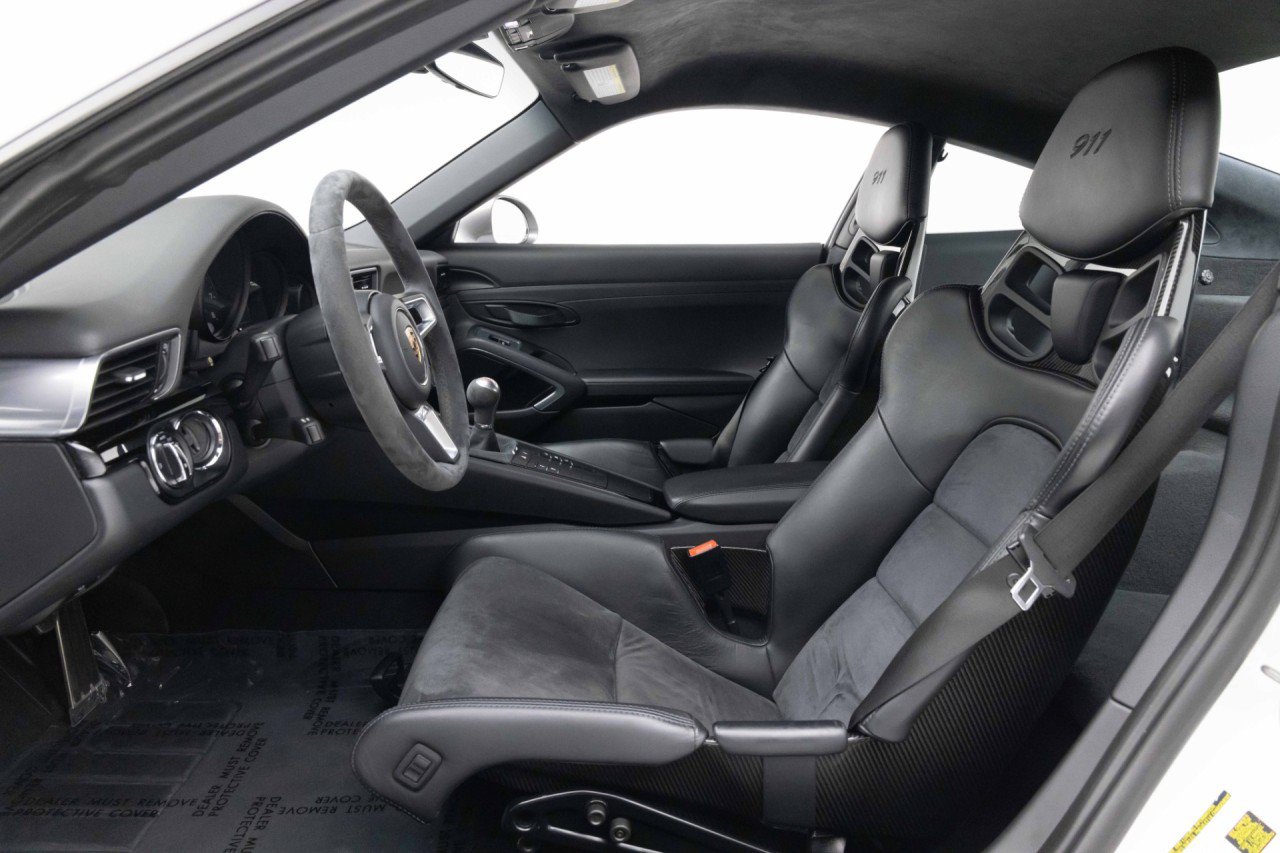 Used 2018 Porsche 911 Carrera T RWD image 14