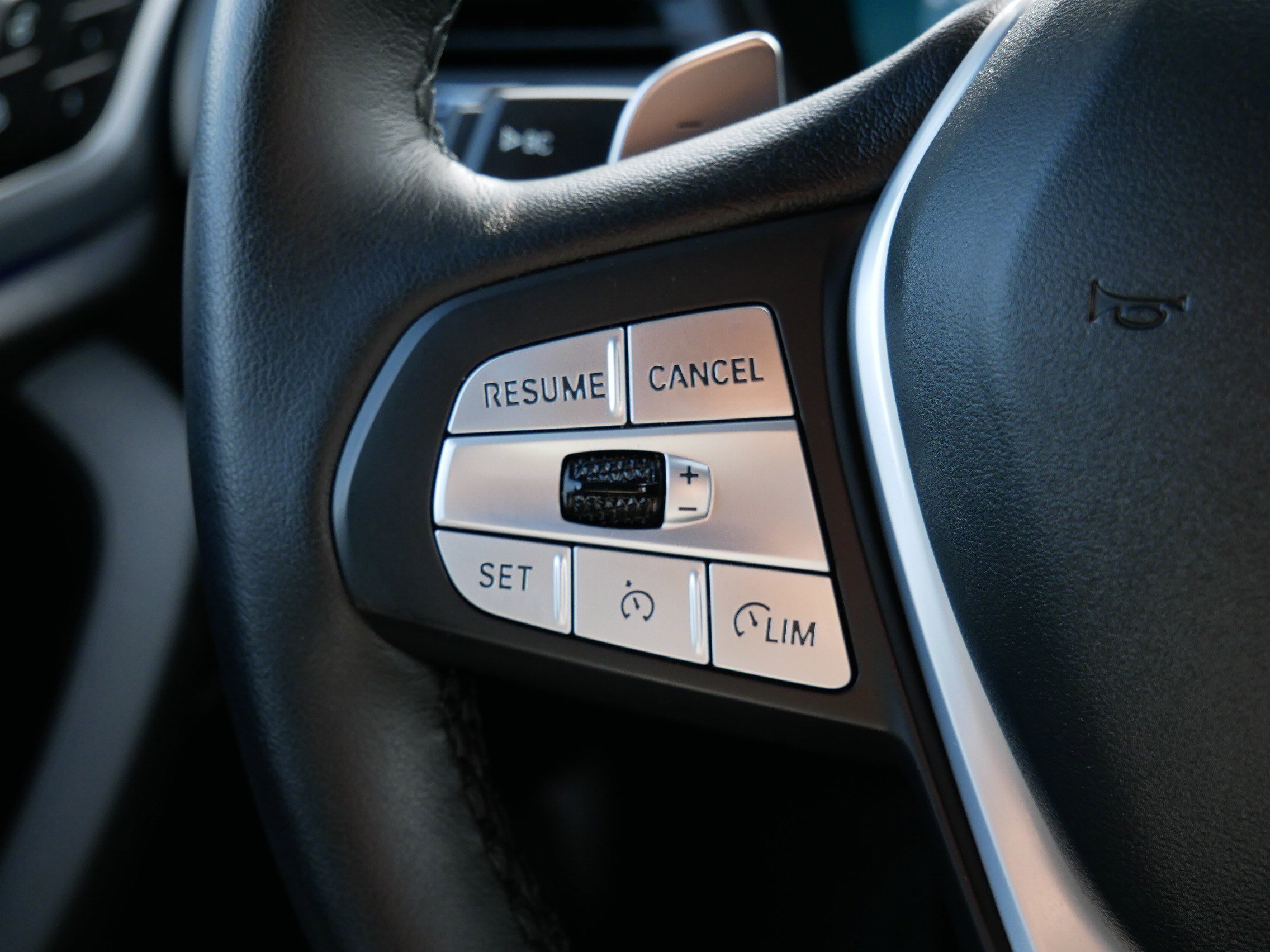 Used 2024 BMW X3 xDrive30i w/ Premium Package w/ZPA image 28