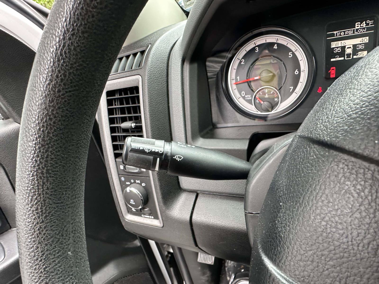 Used 2019 RAM 1500 Express AWD/4WD image 26
