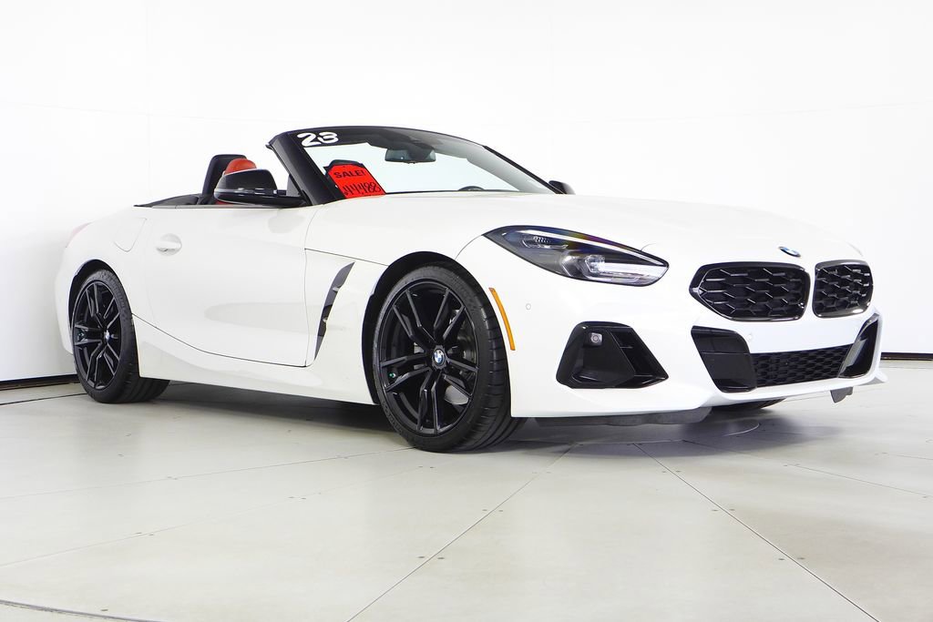 Used 2023 BMW Z4 sDrive30i w/ Premium Package image 4