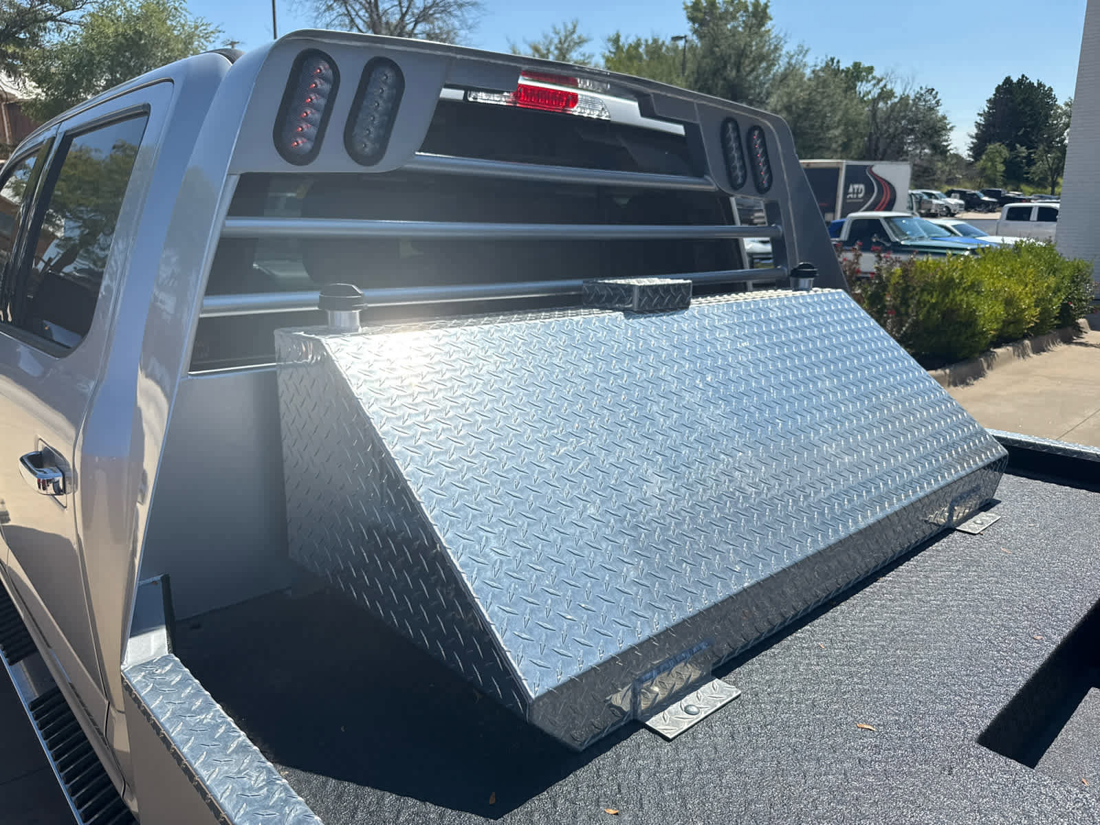 Used 2017 Ford F450 Lariat w/ Chrome Package image 11