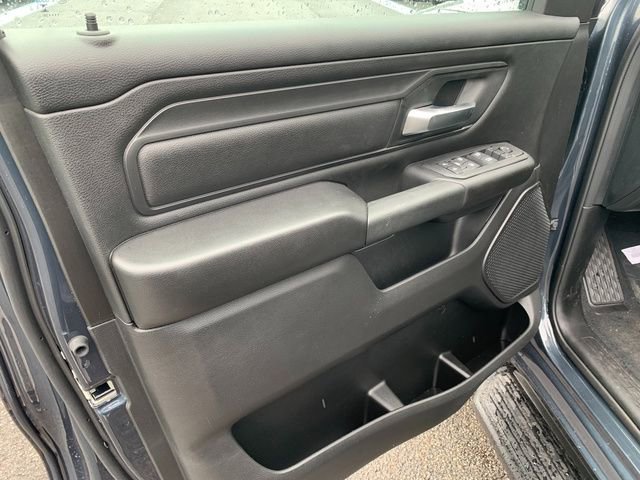 New 2026 RAM 1500 Express AWD/4WD image 16