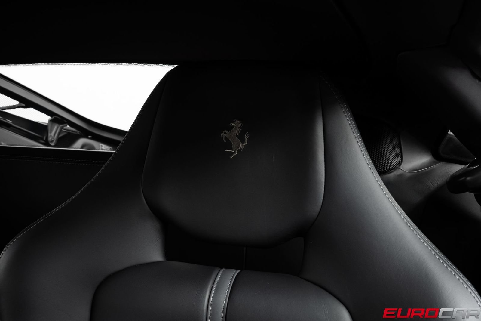Used 2014 Ferrari 458 Italia Coupe RWD image 42
