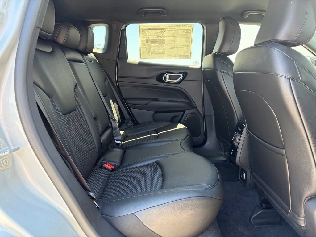 New 2026 Jeep Compass Latitude AWD/4WD image 26