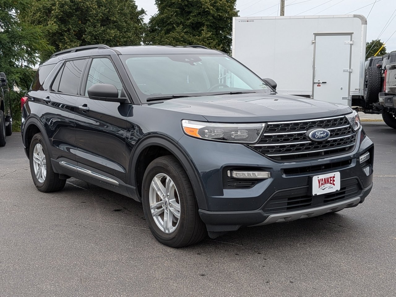Used 2023 Ford Explorer XLT w/ Equipment Group 202A AWD/4WD image 35