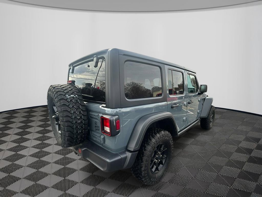 Used 2025 Jeep Wrangler Sport image 5