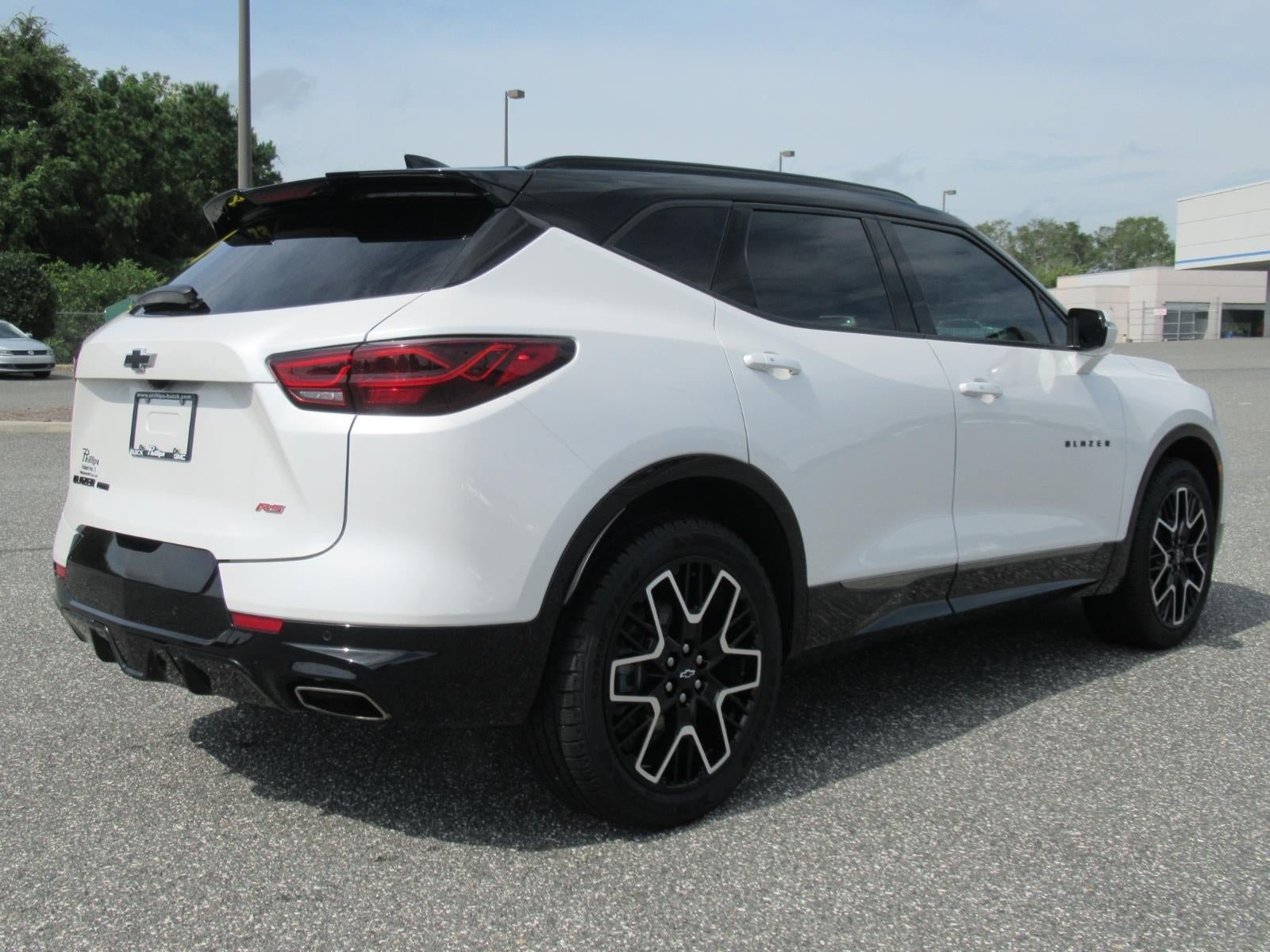 Used 2023 Chevrolet Blazer RS w/ Enhanced Convenience Package AWD/4WD image 6