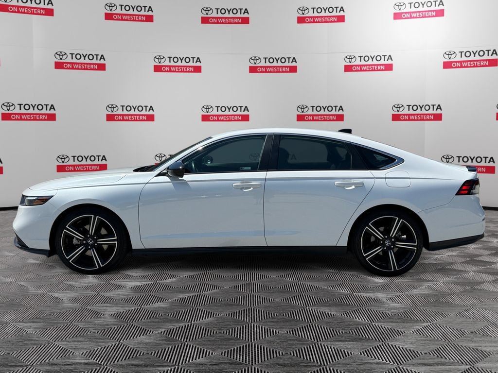 Used 2025 Honda Accord Sport image 8