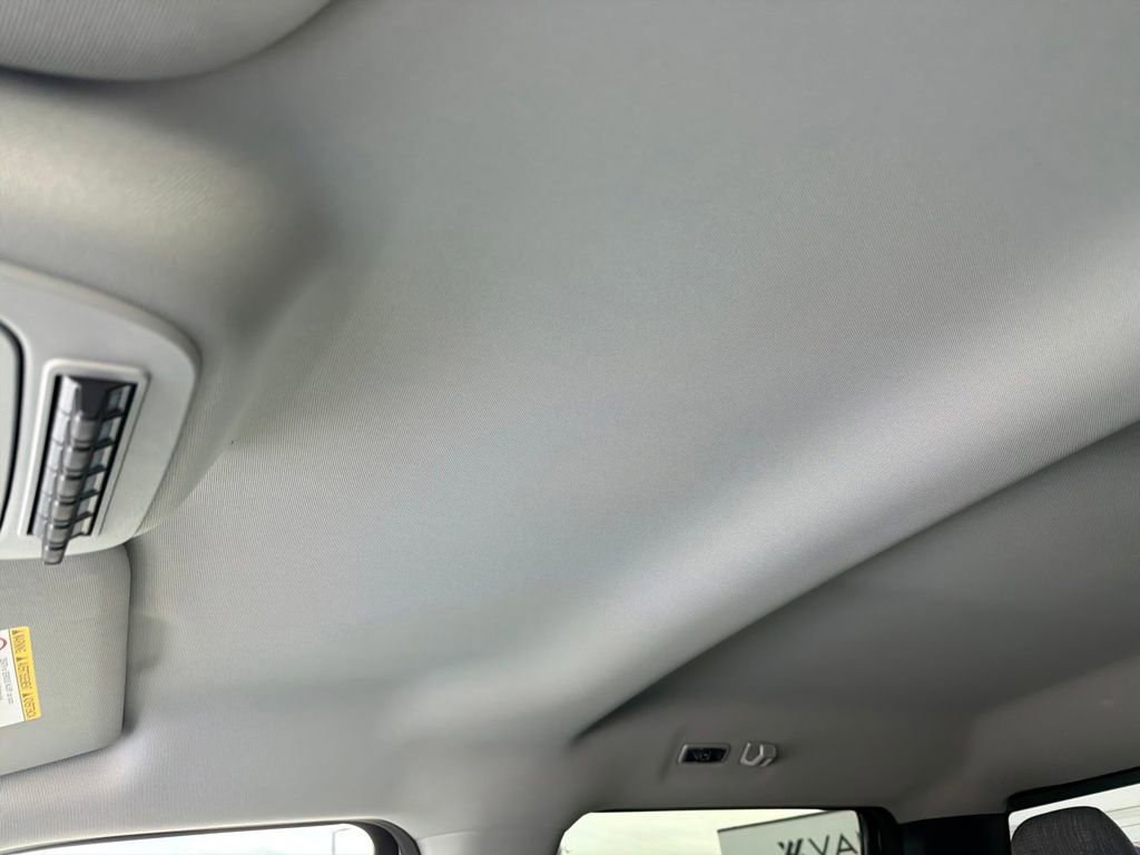 Used 2024 Ford F250 XLT w/ Black Appearance Package image 22