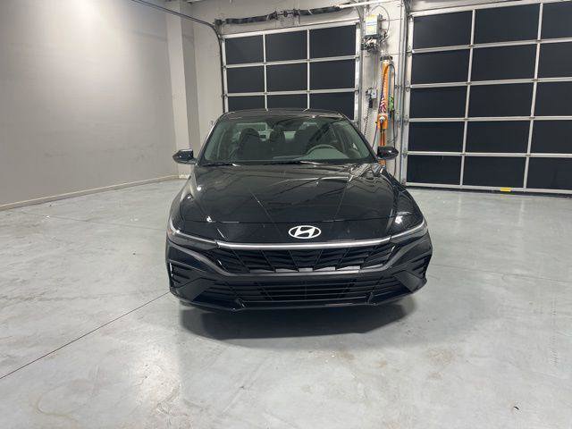 New 2026 Hyundai Elantra Sport image 2