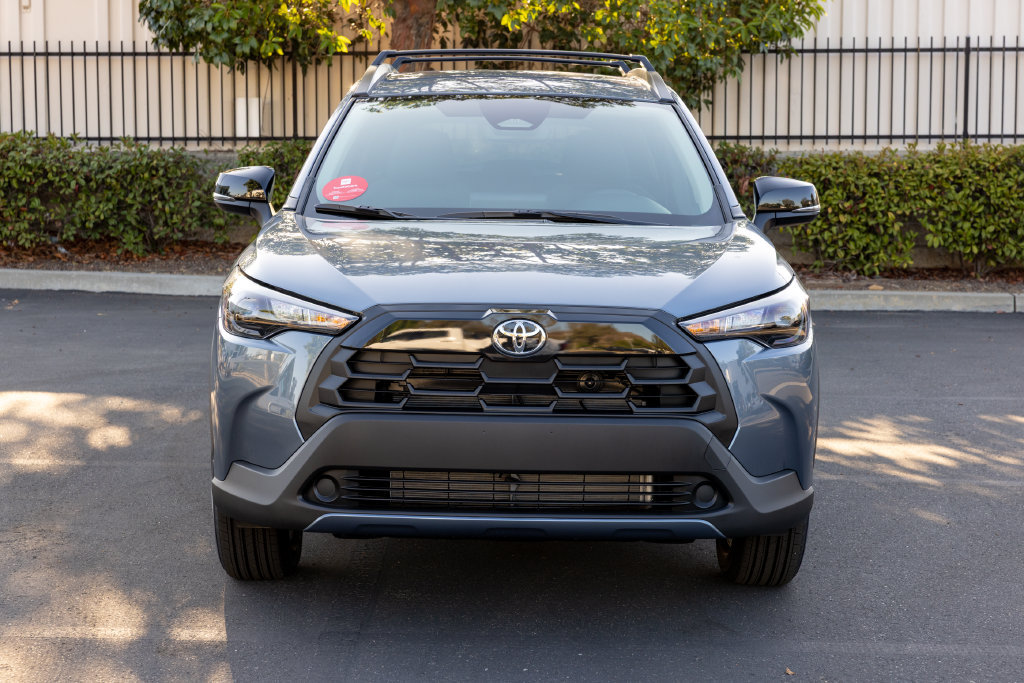 New 2026 Toyota Corolla Cross LE FWD image 2