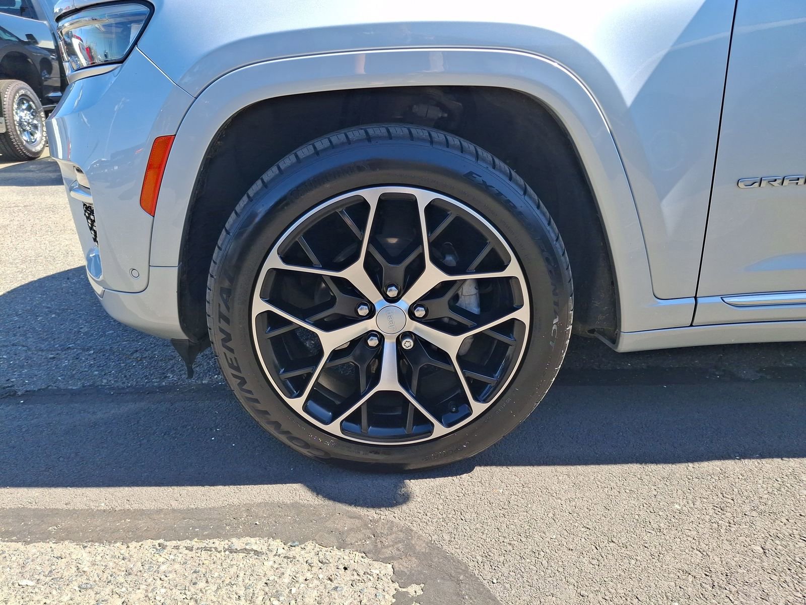 Certified 2022 Jeep Grand Cherokee Summit image 33