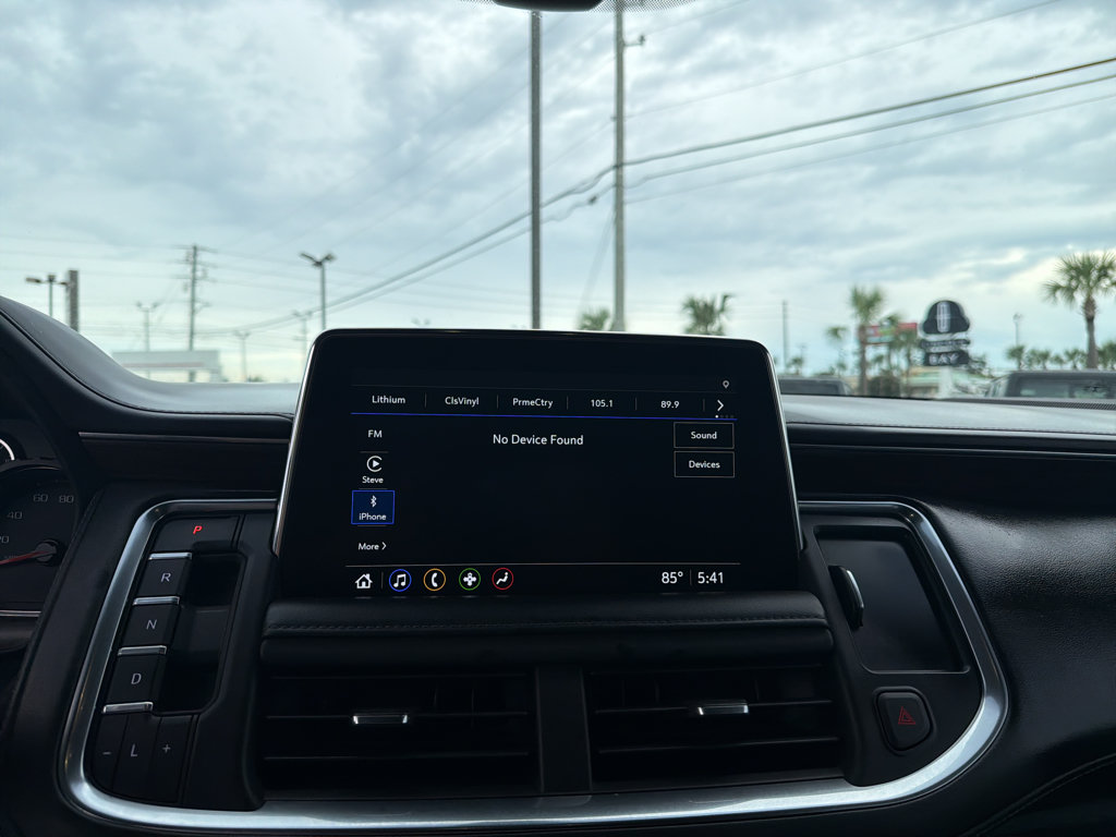 Used 2021 Chevrolet Suburban Z71 AWD/4WD image 13