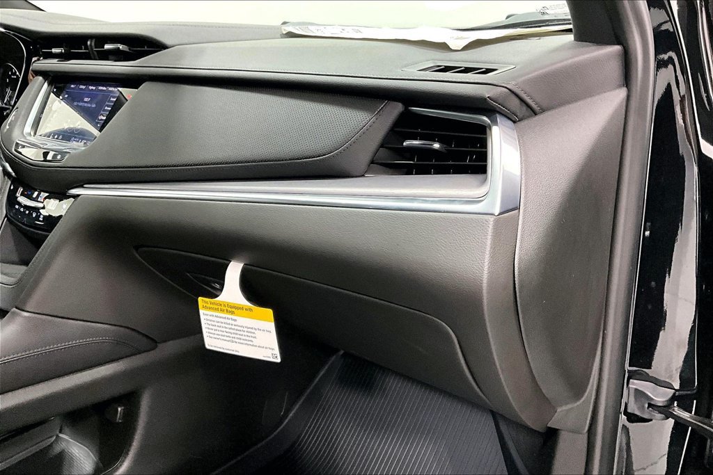 New 2026 Cadillac XT5 Luxury w/ LPO, Floor Liner Package FWD image 10