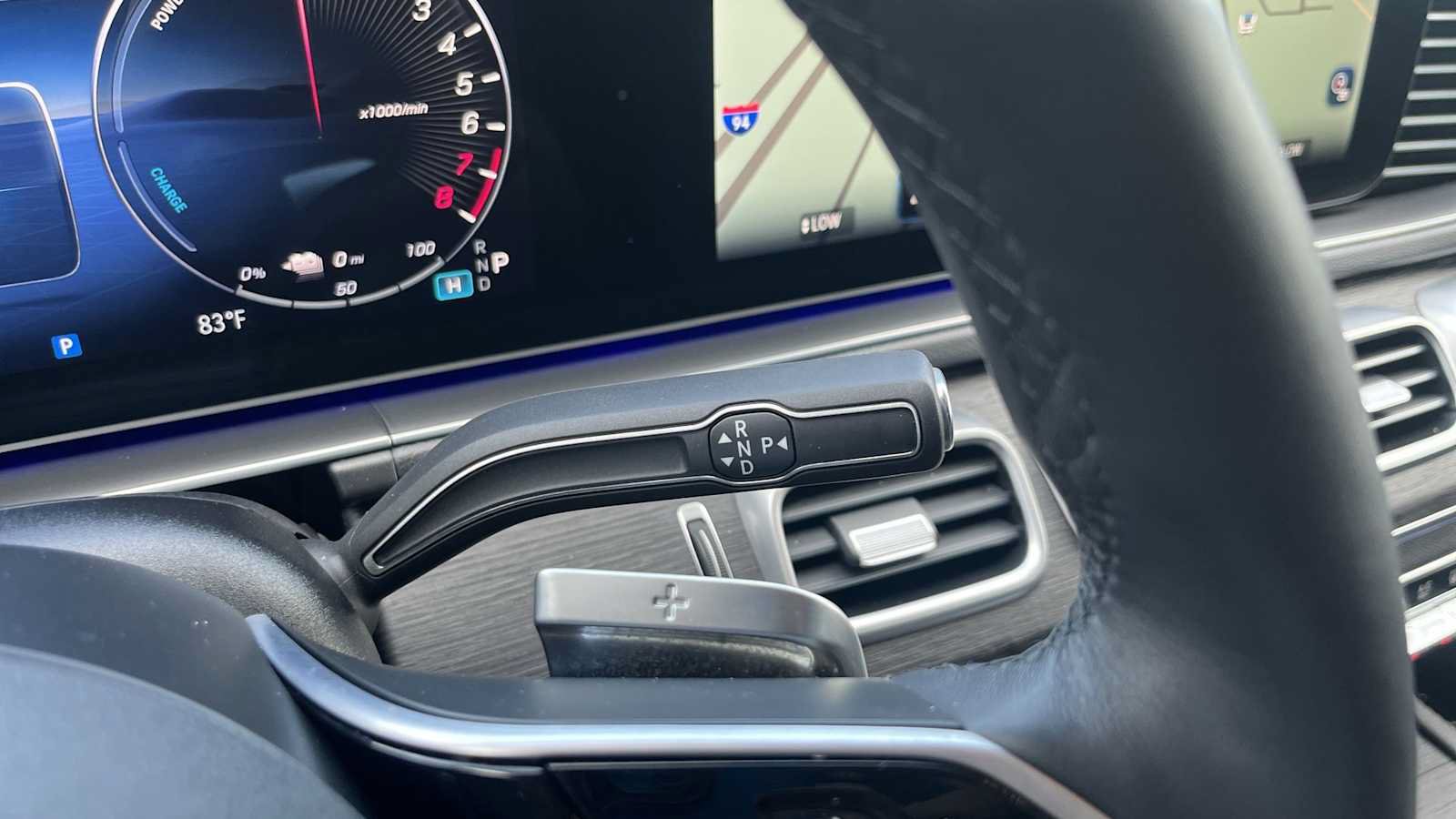Certified 2025 Mercedes-Benz GLE 450e 4MATIC image 46