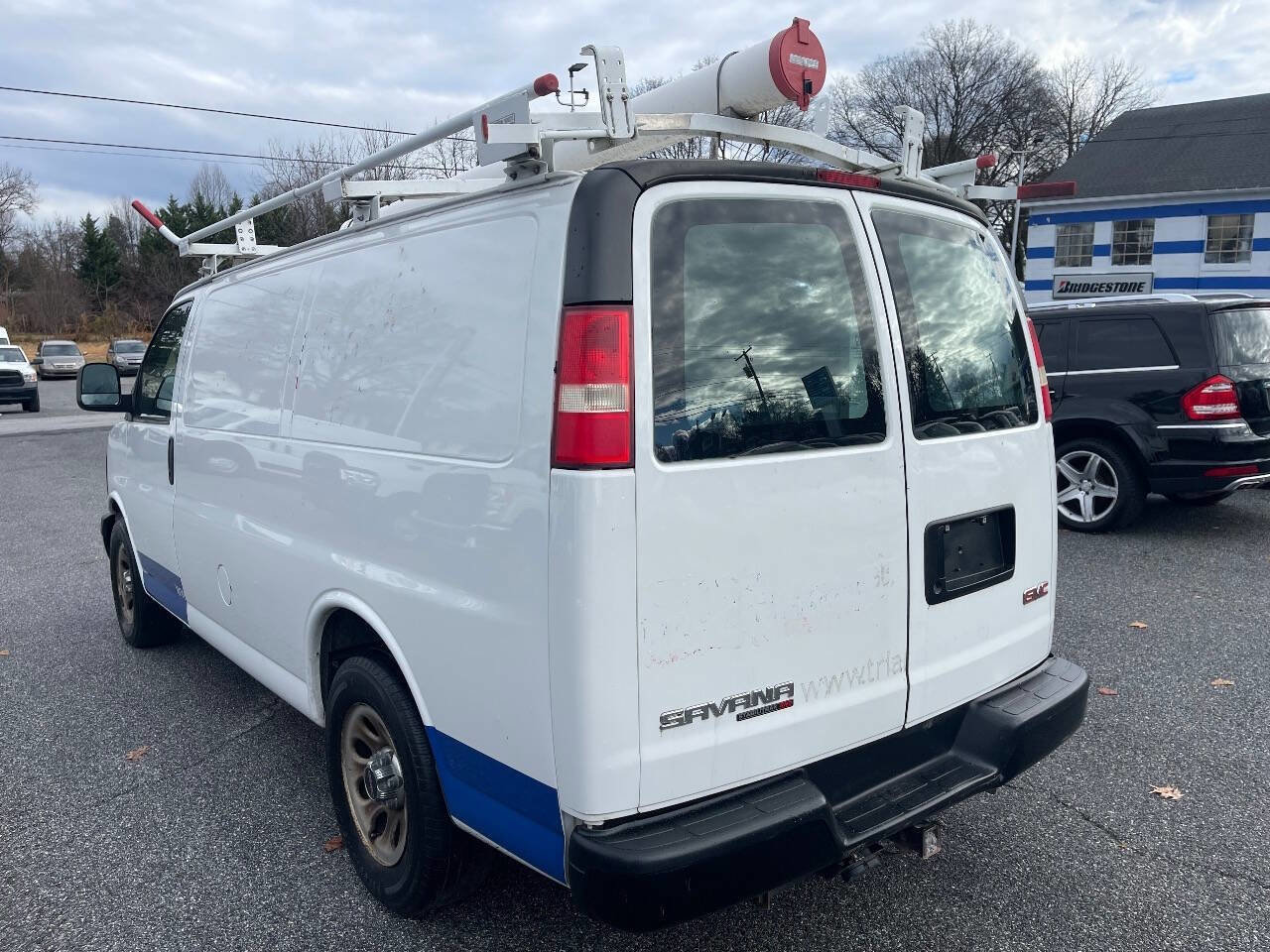 Used 2014 GMC Savana 1500 AWD image 4
