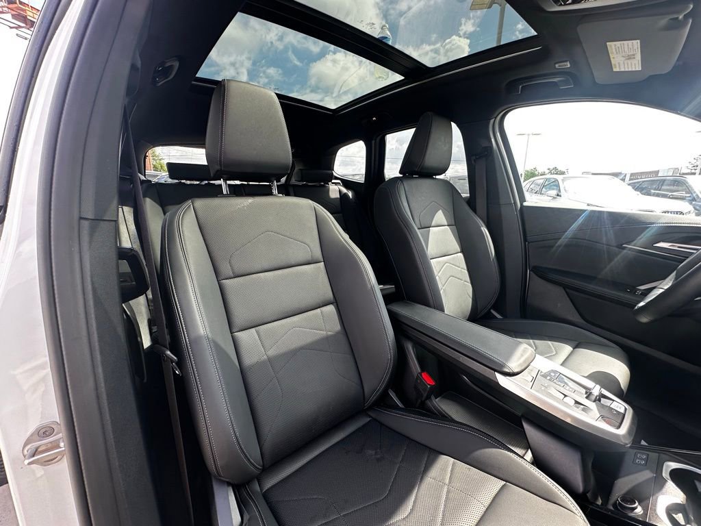 Certified 2026 BMW X1 xDrive28i w/ Convenience Package image 32