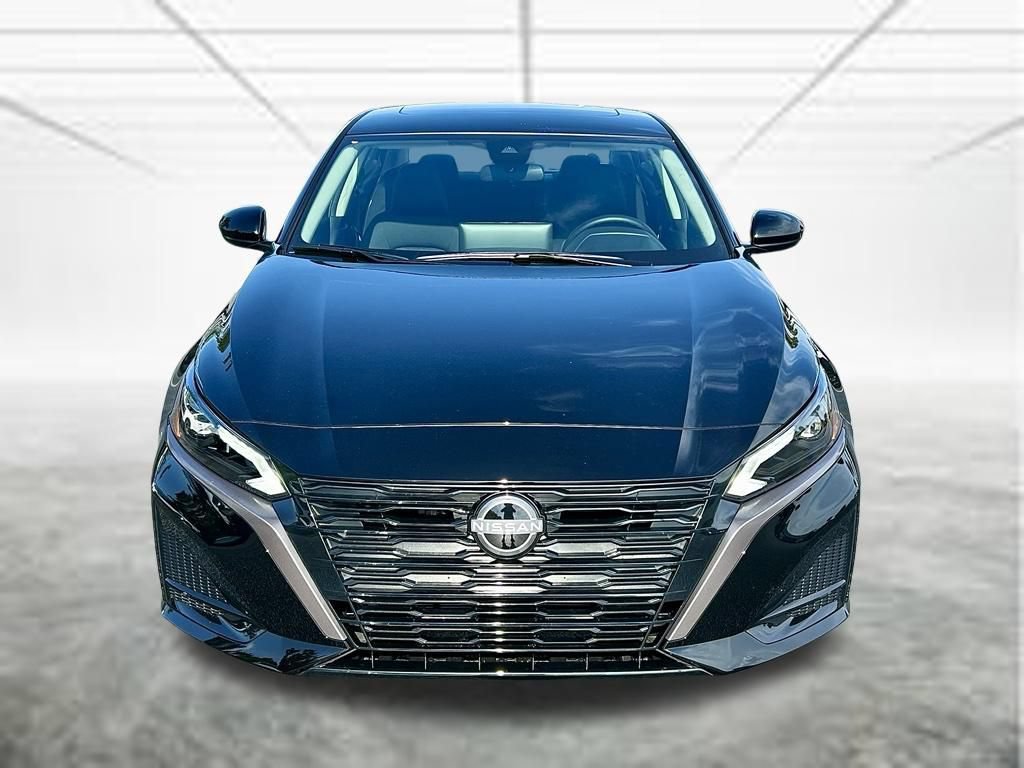 New 2026 Nissan Altima 2.5 SV w/ SV Special Edition Package FWD image 2