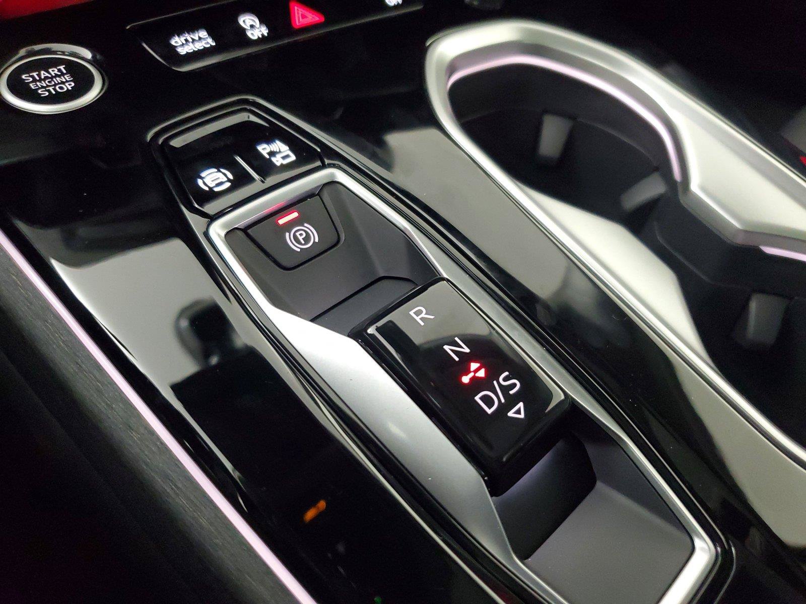 New 2026 Audi A6 Prestige AWD/4WD image 33