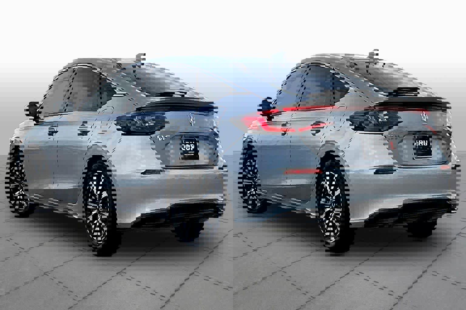 Used 2024 Honda Civic EX-L image 12