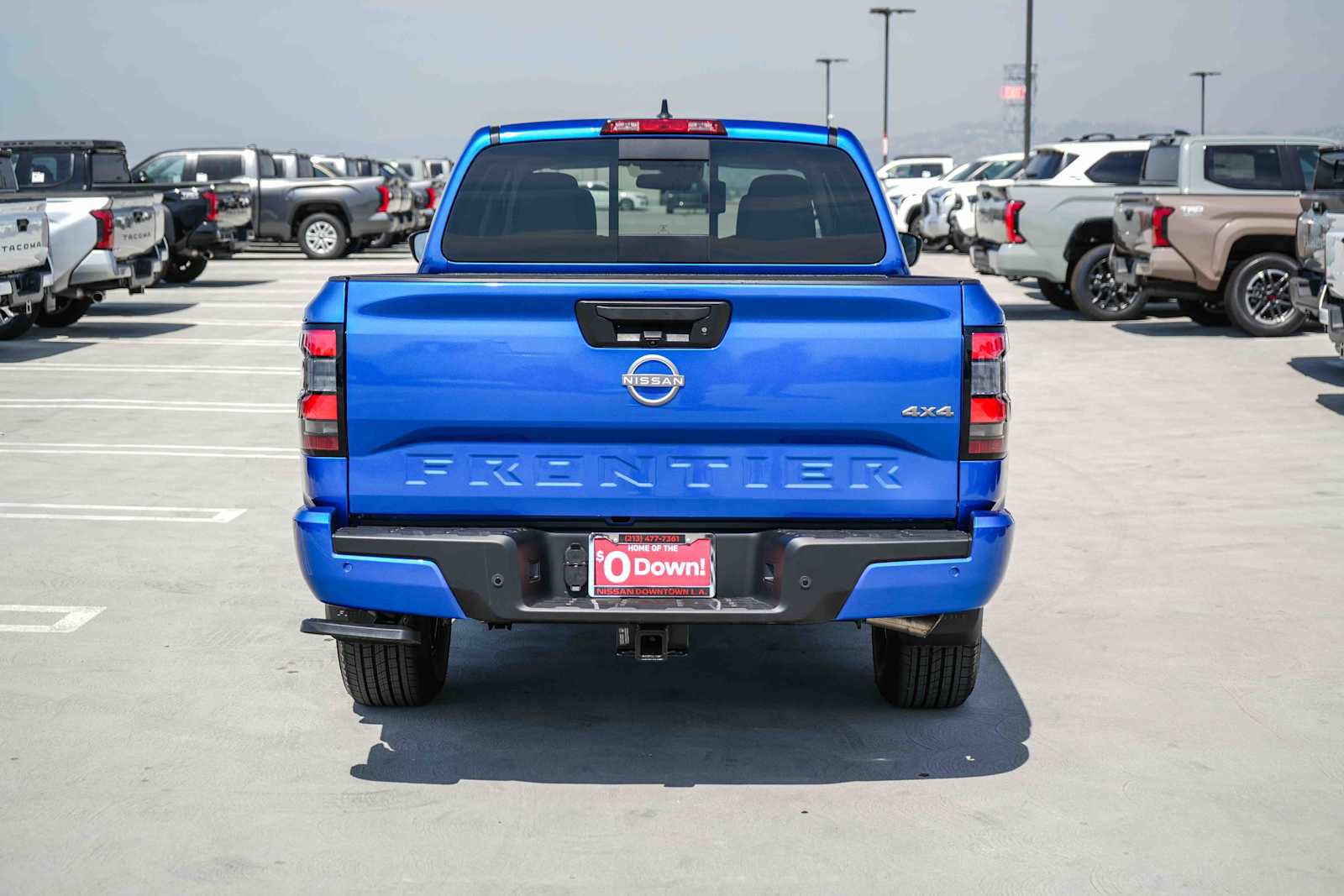 Used 2026 Nissan Frontier SV w/ Tow Package AWD/4WD image 6
