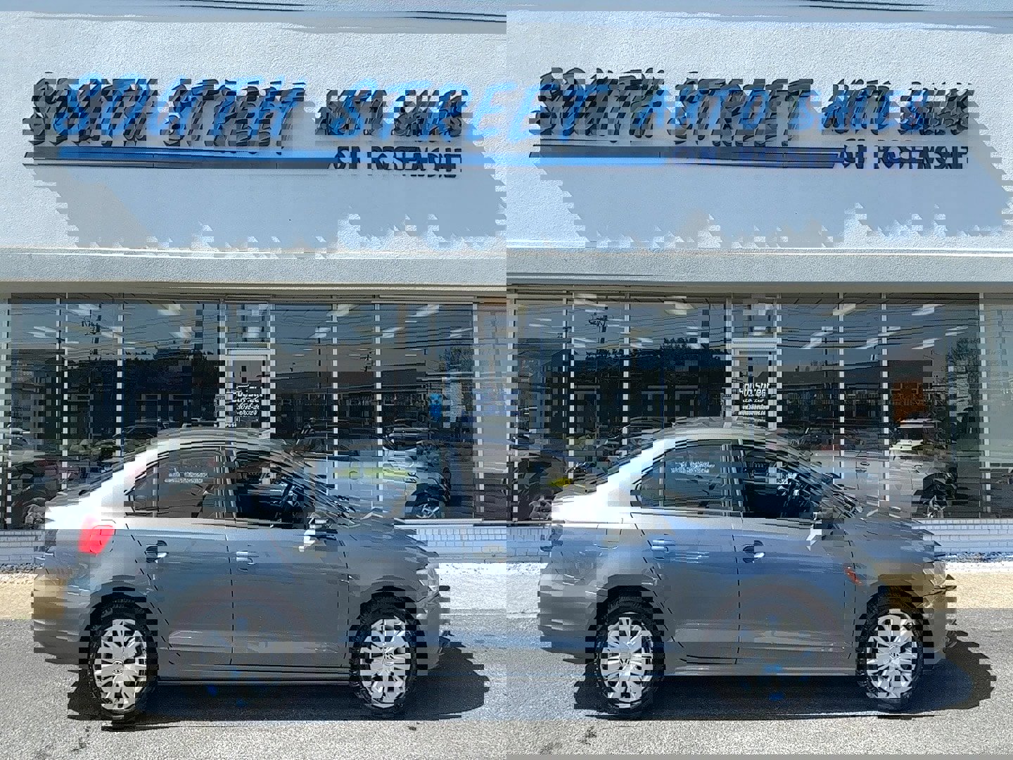 Used 2014 Volkswagen Jetta SE image 1