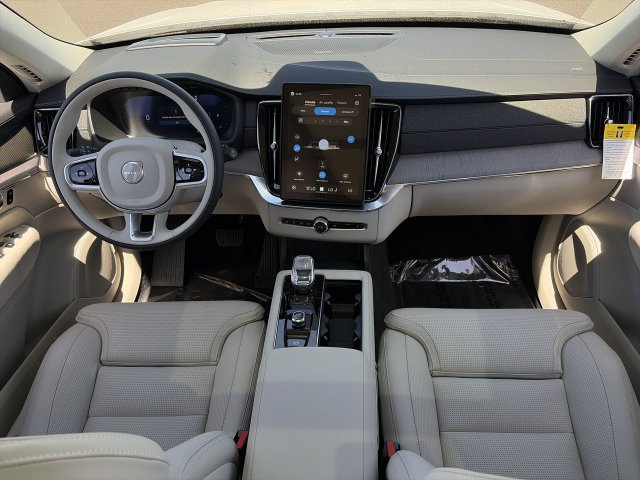 New 2026 Volvo XC90 B6 Ultra w/ Protection Package AWD/4WD image 16