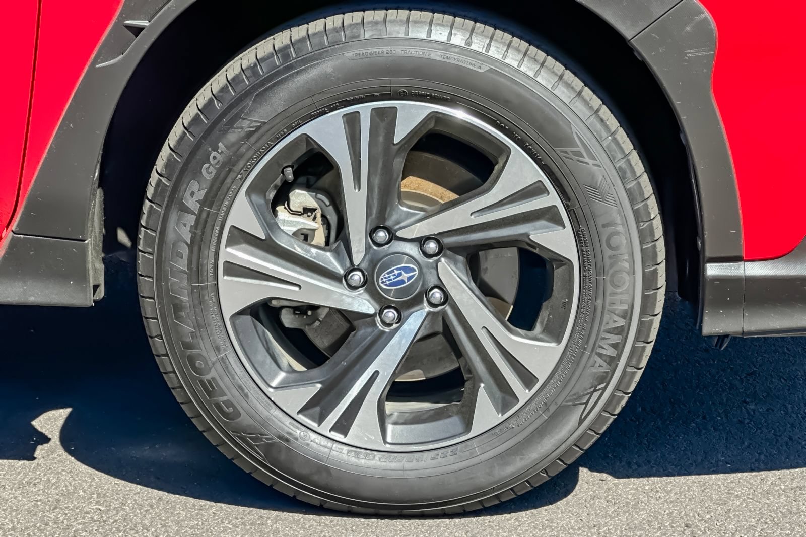 Used 2025 Subaru Crosstrek 2.5i Premium AWD/4WD image 36