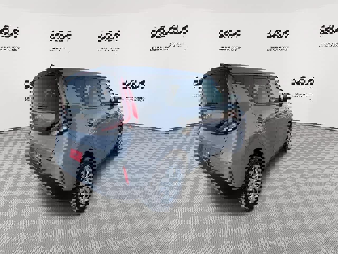 Certified 2023 Kia Soul LX image 8