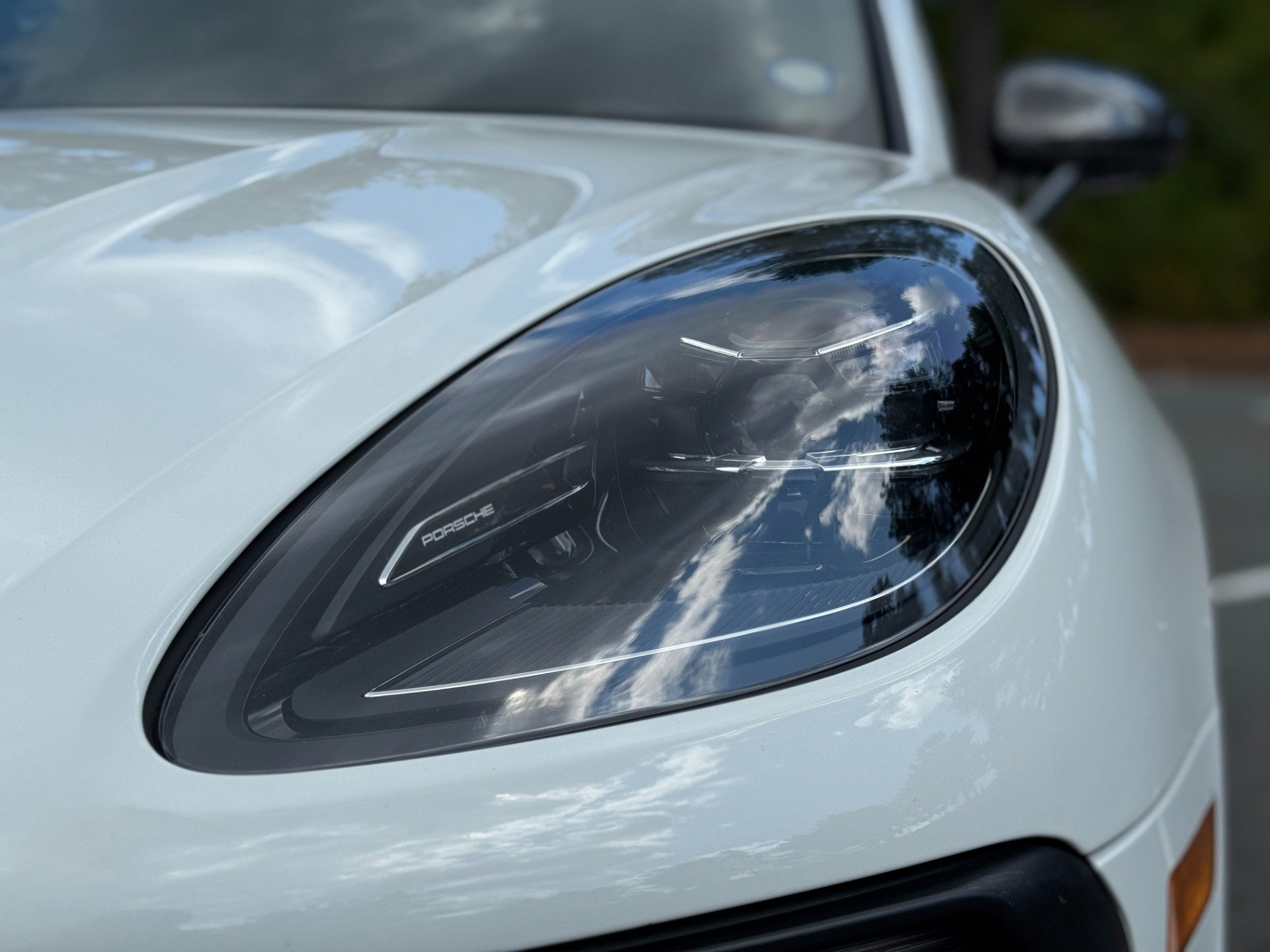 Used 2023 Porsche Macan image 17