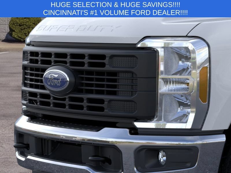 New 2026 Ford F350 XL AWD/4WD image 17