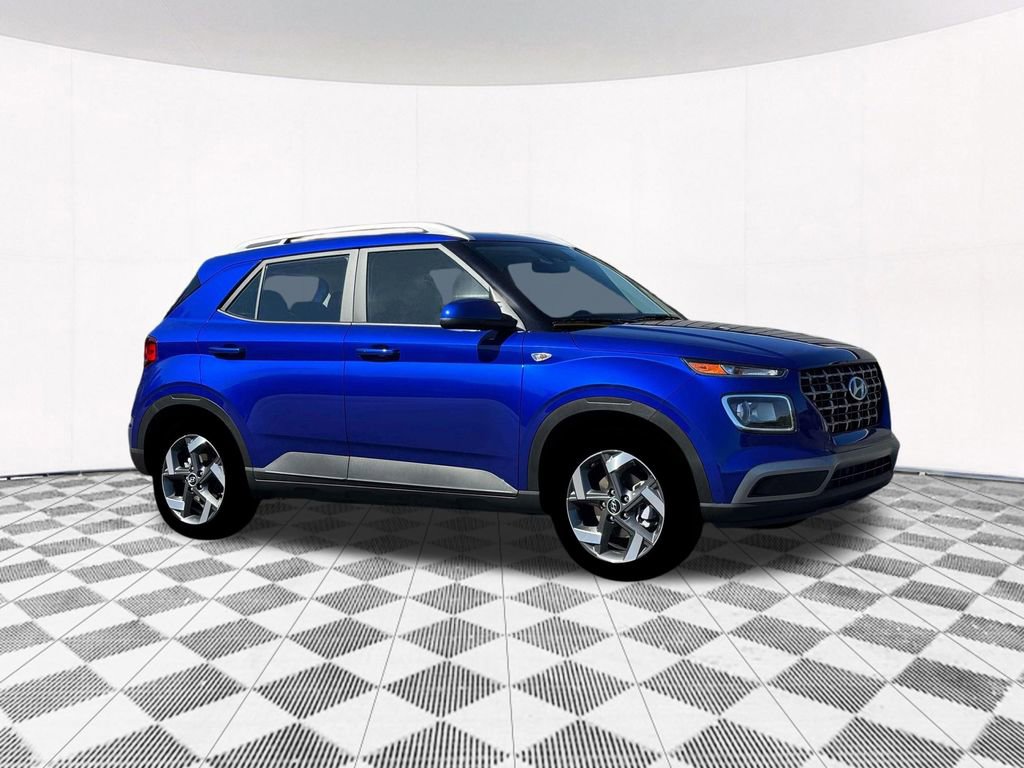 New 2026 Hyundai Venue SEL image 15