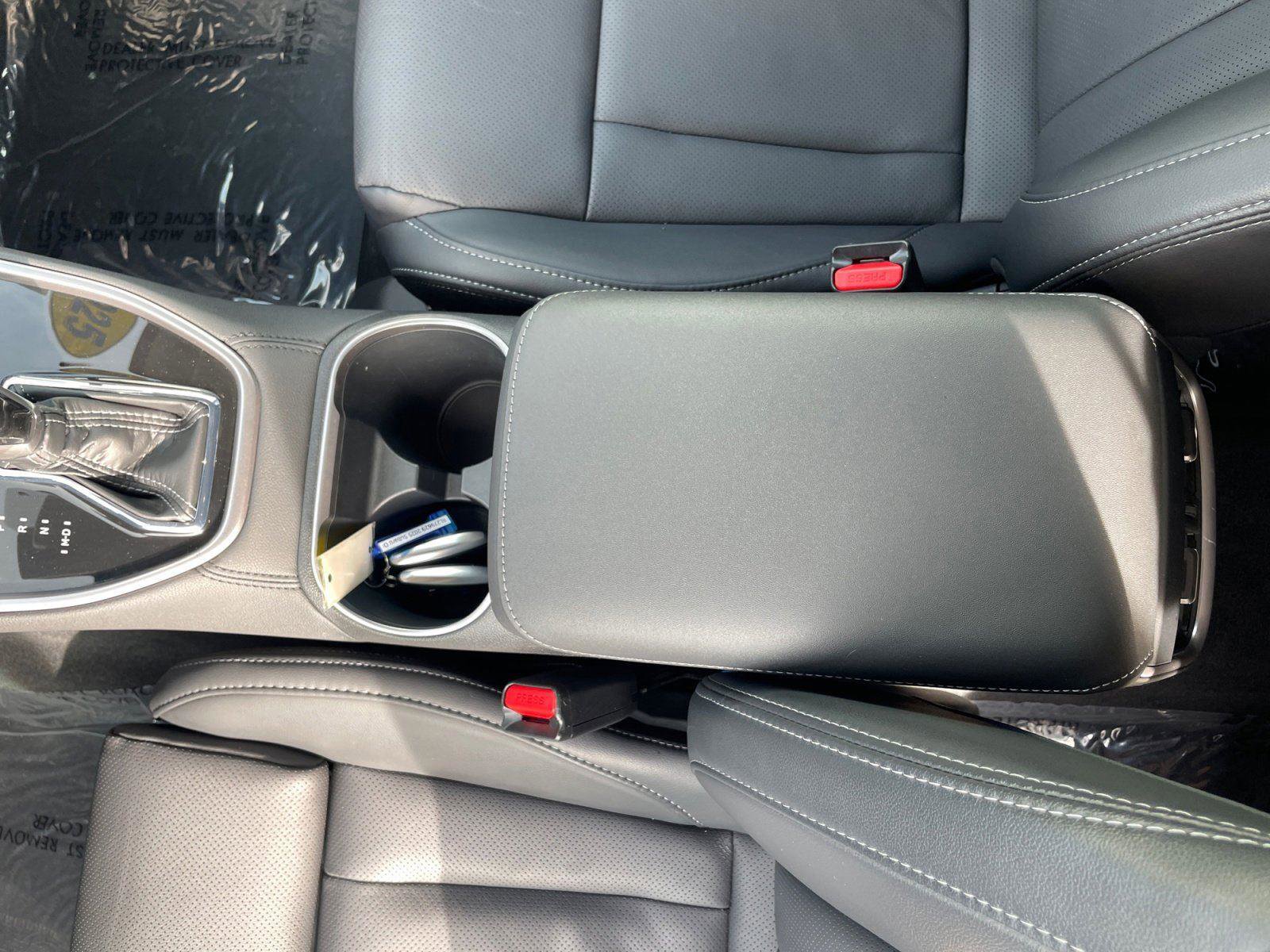 Certified 2025 Subaru Outback Limited XT image 28