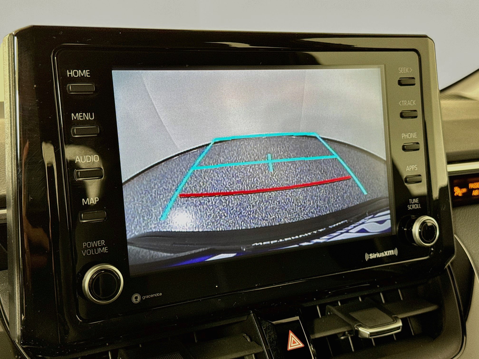 Used 2022 Toyota Corolla SE w/ Carpet Mat Package (TMS) FWD image 13