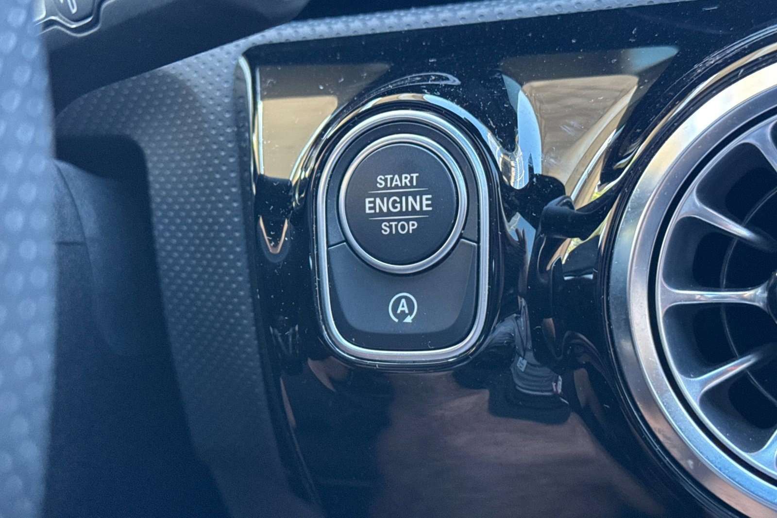 Certified 2023 Mercedes-Benz CLA 250 image 17