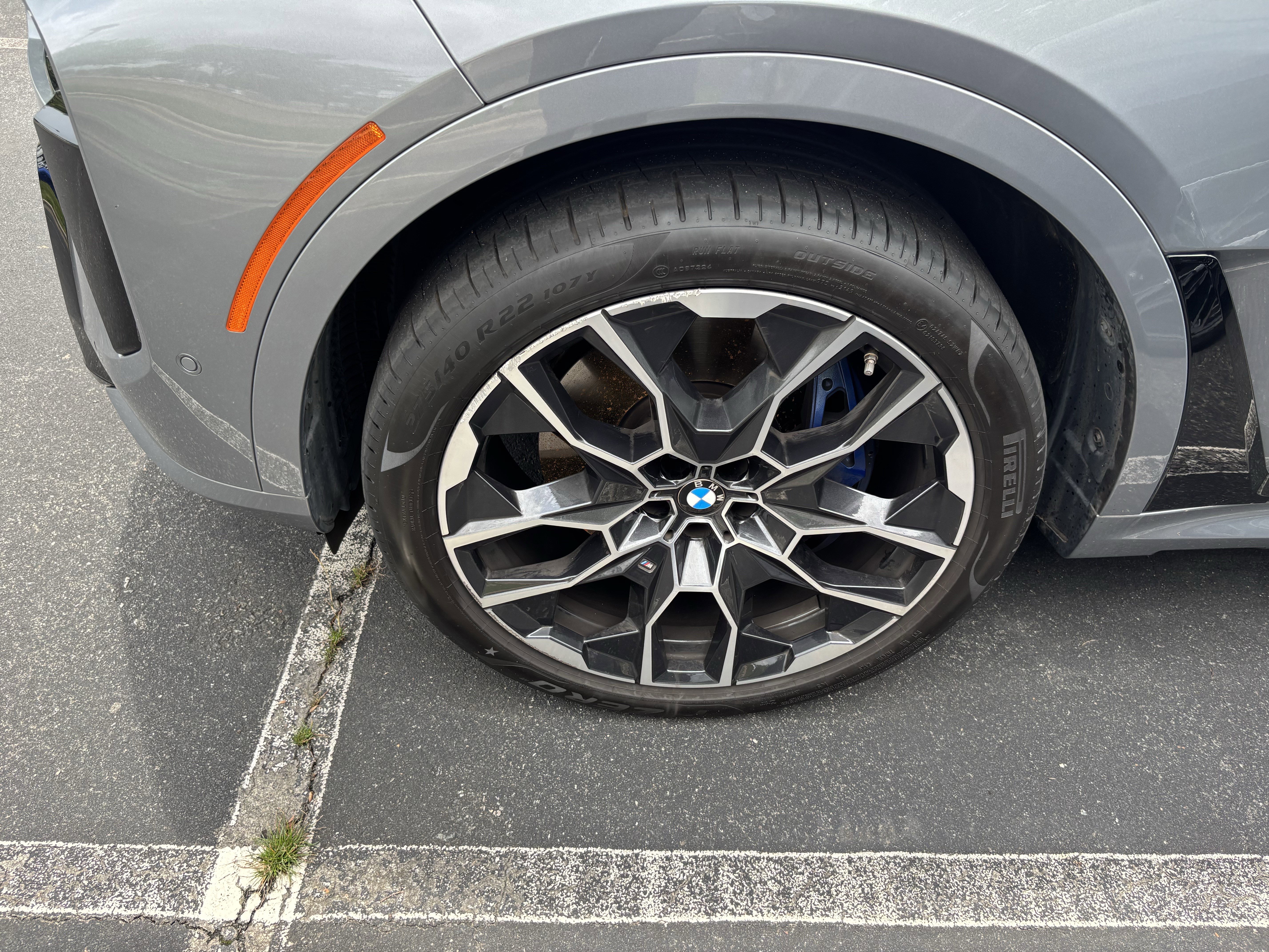 Certified 2024 BMW X7 M60i AWD/4WD image 27