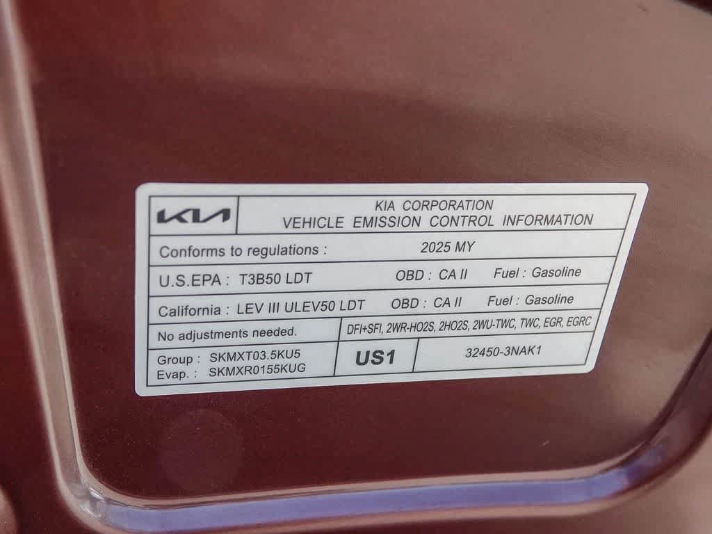 Certified 2025 Kia Carnival SX FWD image 25