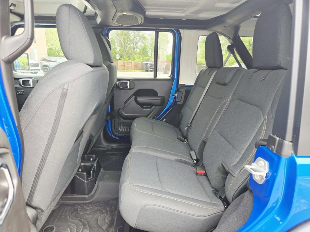 Certified 2025 Jeep Wrangler Sport S image 12