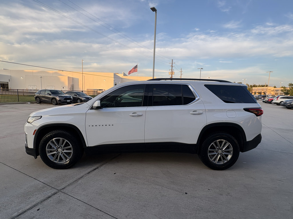 Used 2023 Chevrolet Traverse LT FWD image 5