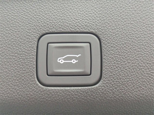 New 2026 Chevrolet Suburban High Country image 38