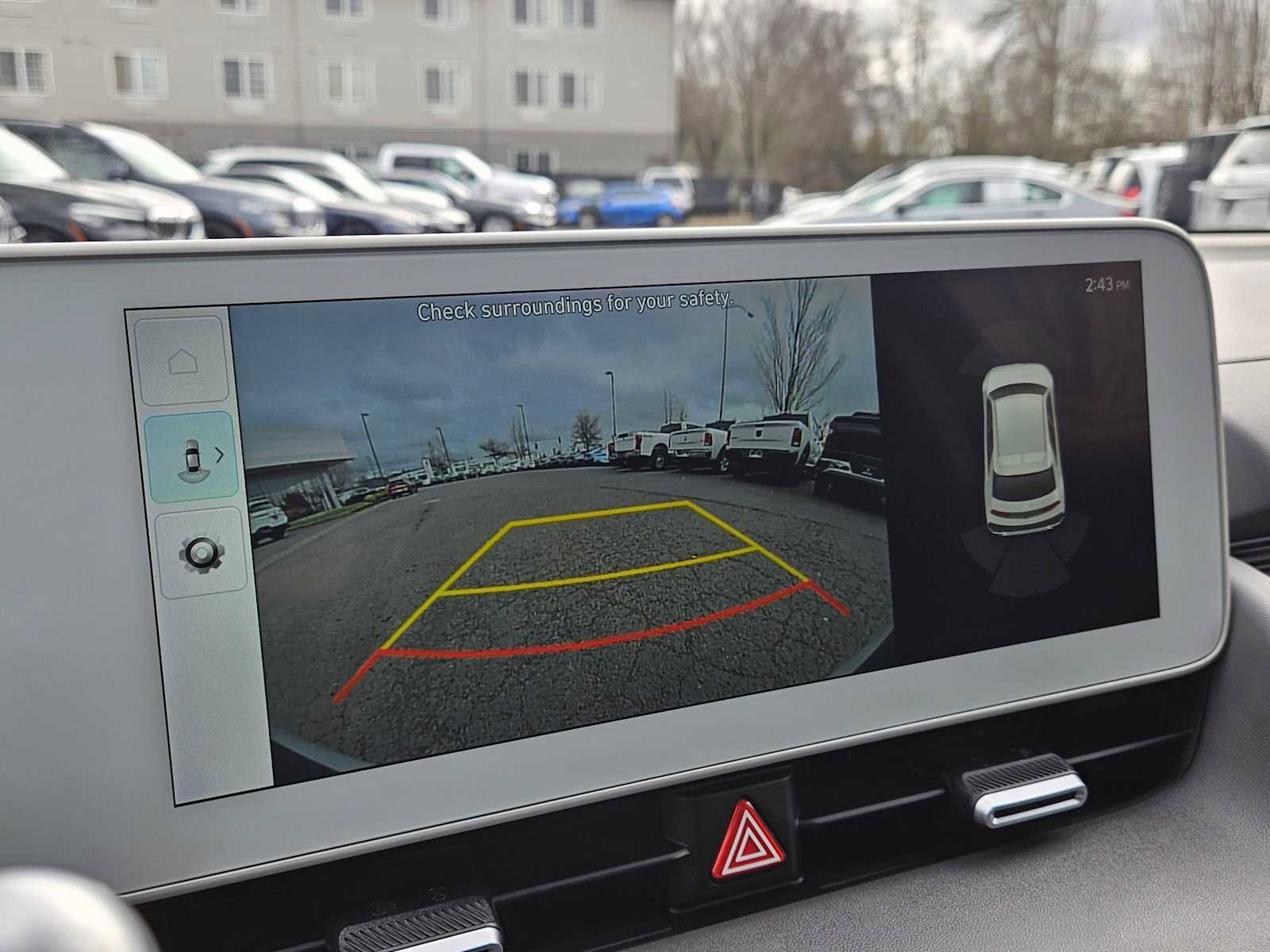 Used 2024 Hyundai Ioniq 5 SEL image 28