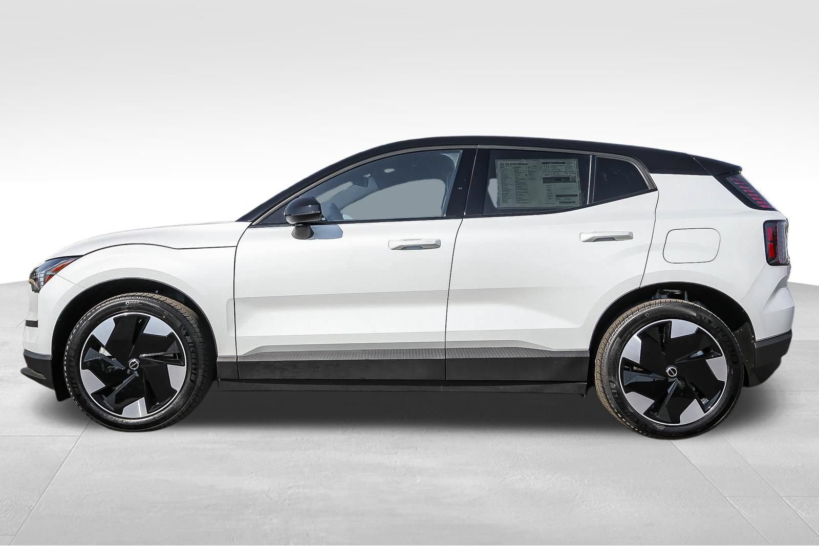 New 2026 Volvo EX30 Plus w/ Protection Package Premier AWD/4WD image 8
