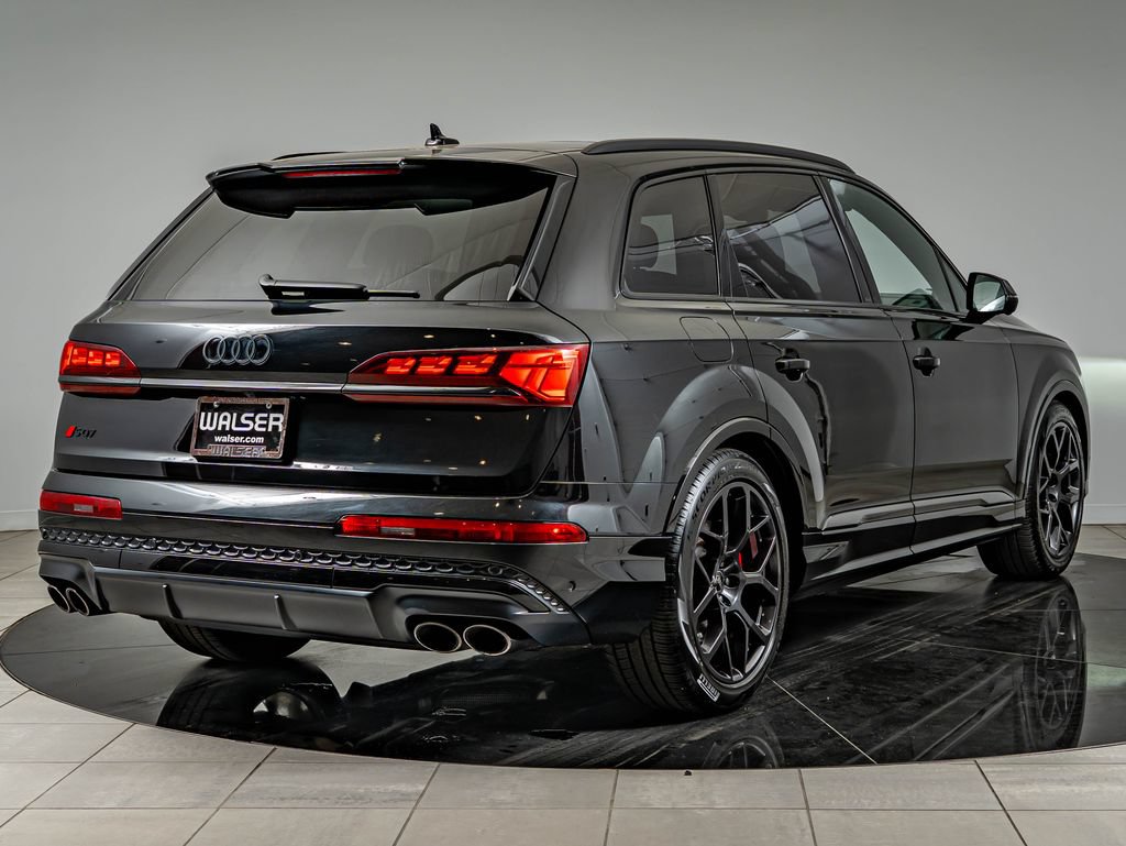 Used 2025 Audi SQ7 Prestige AWD/4WD image 5