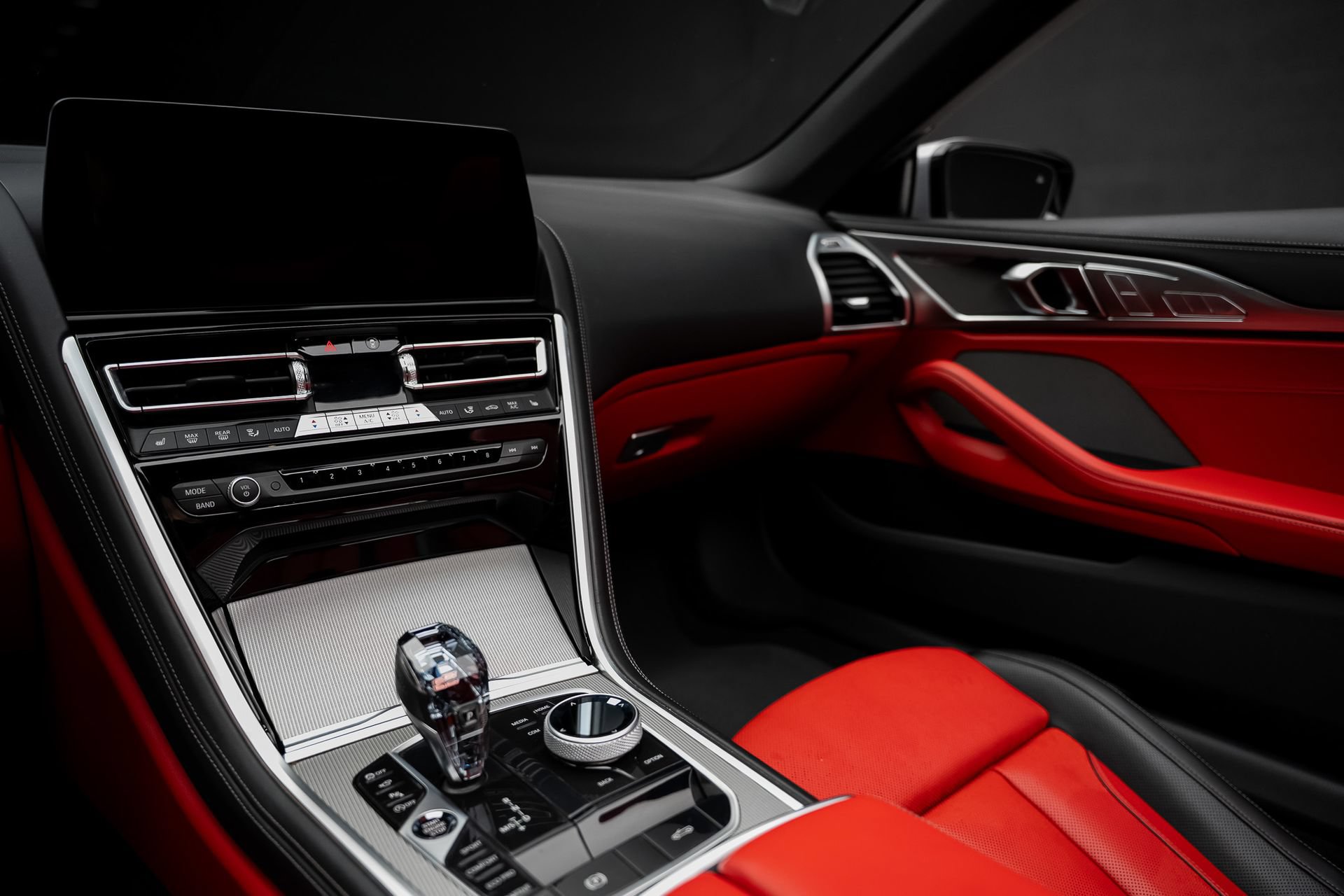 Used 2024 BMW 840i Convertible w/ M Sport Professional Package RWD image 43