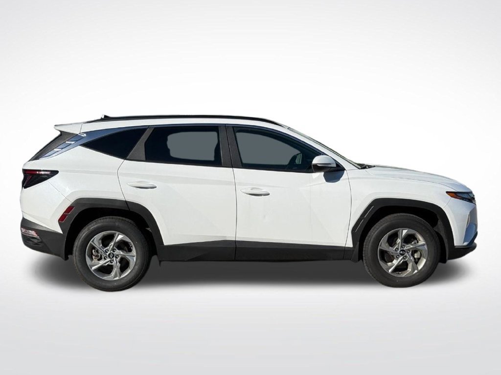 Used 2023 Hyundai Tucson SEL AWD/4WD image 2
