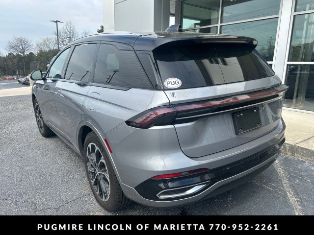 Used 2025 Lincoln Nautilus Reserve image 5