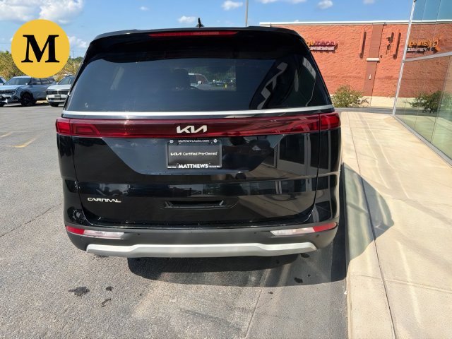 Certified 2024 Kia Carnival LX FWD image 13